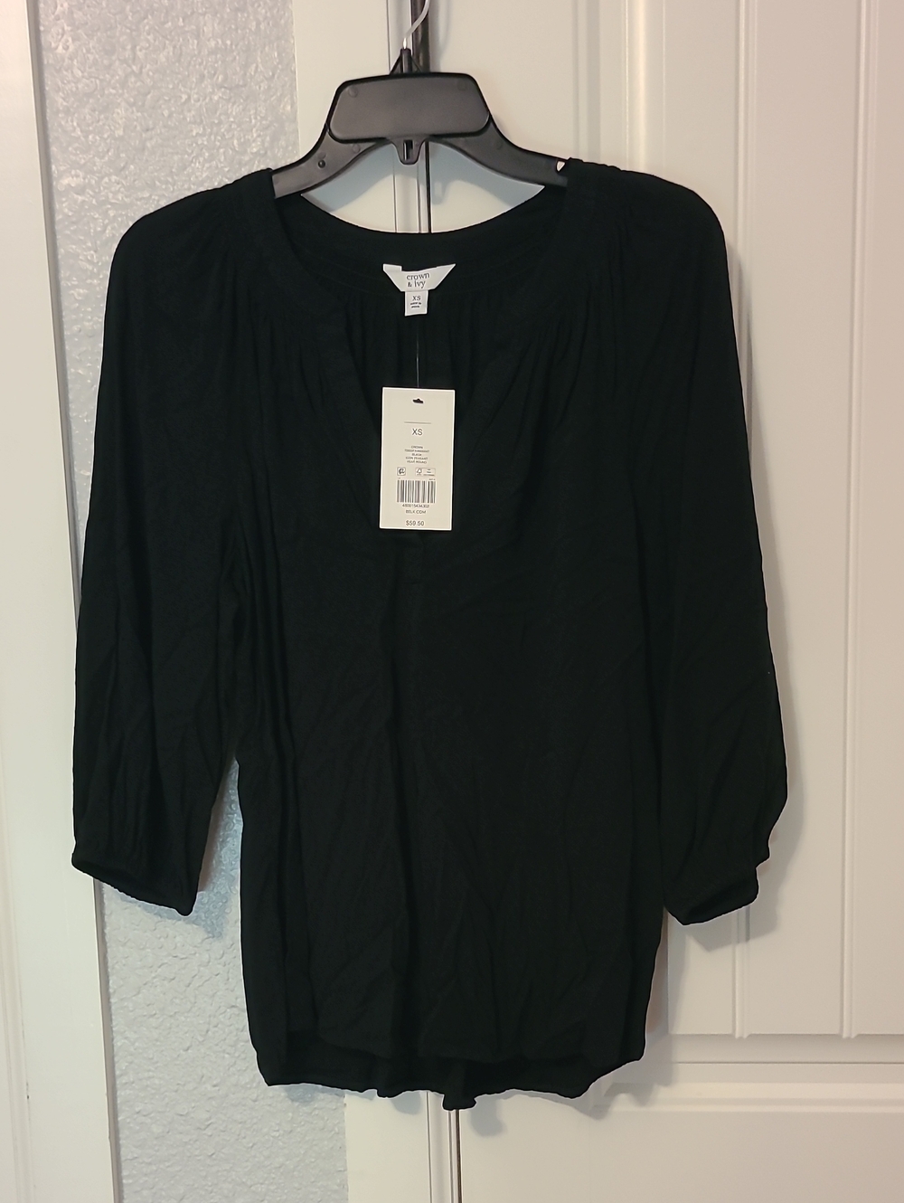 crown & ivy Black 3/4 Sleeve Scoop-Neck Peasant Blouse